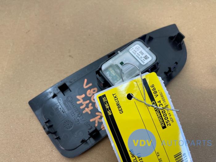 Electric window switch Mercedes Vito