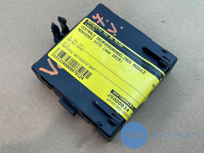 Central door locking module Mercedes Vito
