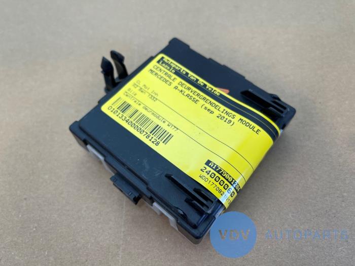 Central door locking module Mercedes A-Klasse