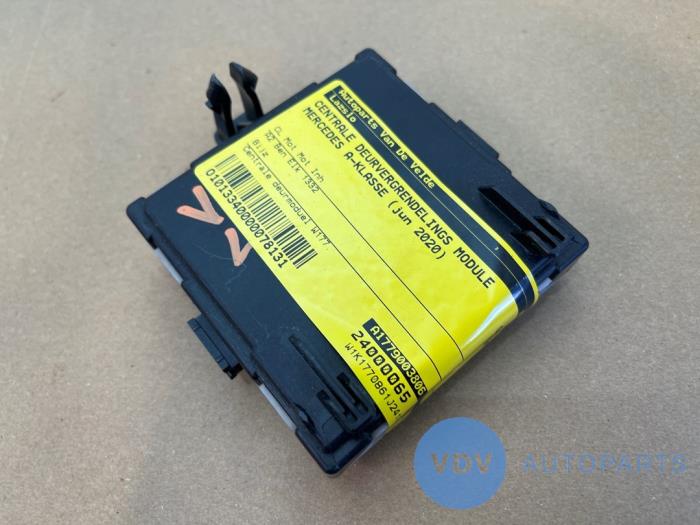 Central door locking module Mercedes A-Klasse