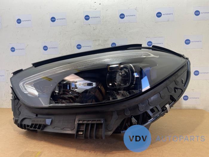 Headlight, left Mercedes C-Klasse