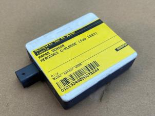 Gebruikte Radar sensor Mercedes C (W206) C-220d 2.0 Turbo 16V Prijs € 223,85 Inclusief btw aangeboden door Autoparts Van De Velde