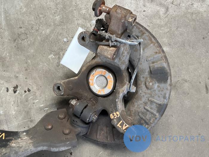 Knuckle, front left Mercedes Vito