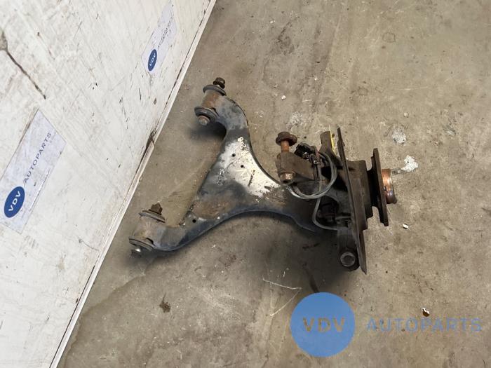 Knuckle, front left Mercedes Vito