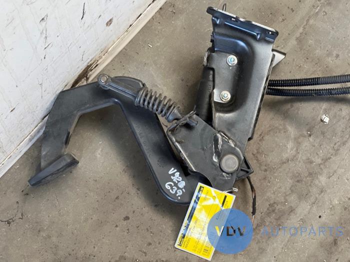 Pédale embrayage Mercedes Vito