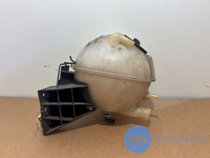 Expansion vessel Mercedes Vito