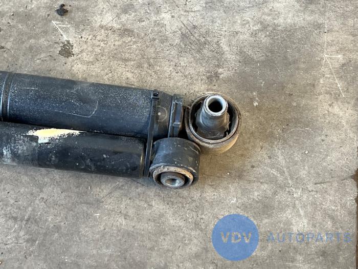 Stoßdämpferset Mercedes Vito