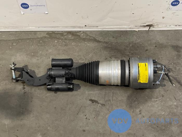 Front shock absorber, right Mercedes E-Klasse