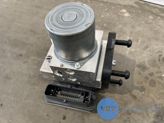 ABS Pomp Mercedes E-Klasse