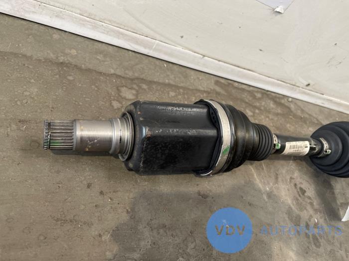 Os napedowa prawy przód Mercedes E-Klasse