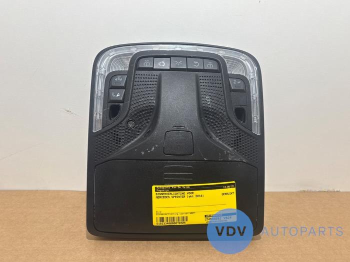 Oswietlenie wewnetrzne przód Mercedes Sprinter