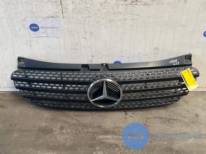 Rejilla Mercedes Vito