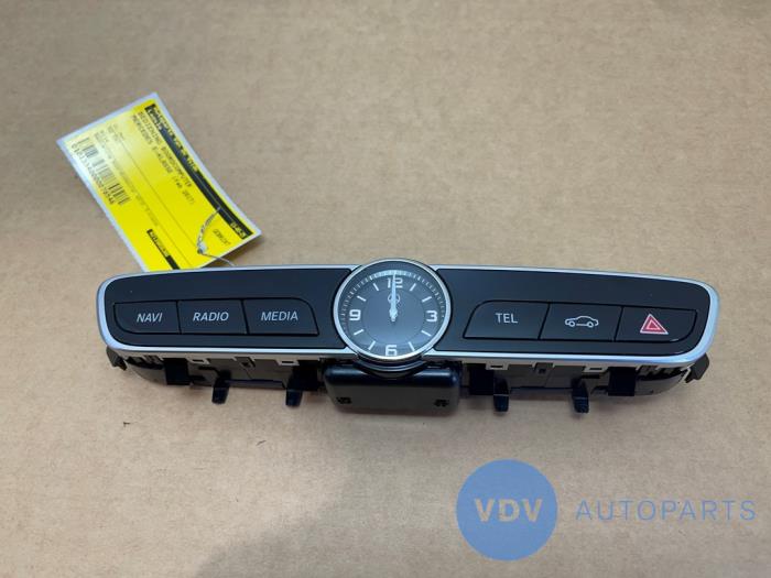 Sterowanie komputera pokladowego Mercedes E-Klasse