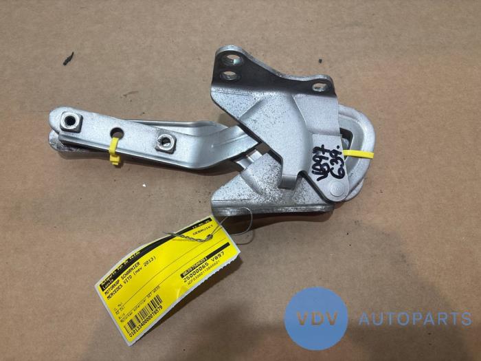 Charnière capot Mercedes Vito