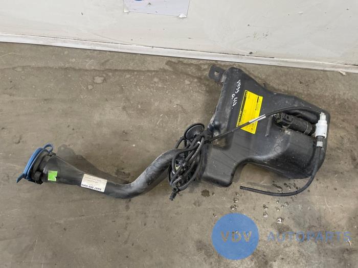 Depósito de lavaparabrisas delante Mercedes Vito