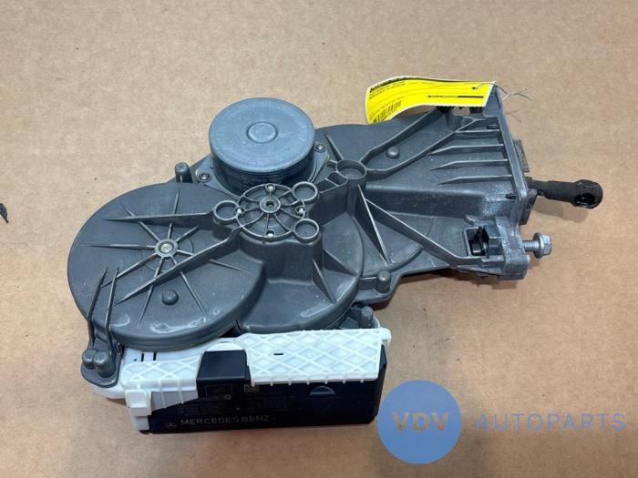 Tailgate motor Mercedes E-Klasse