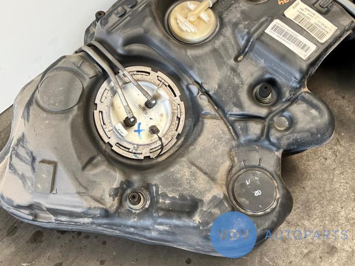 Réservoir de carburant Mercedes CLS-Klasse