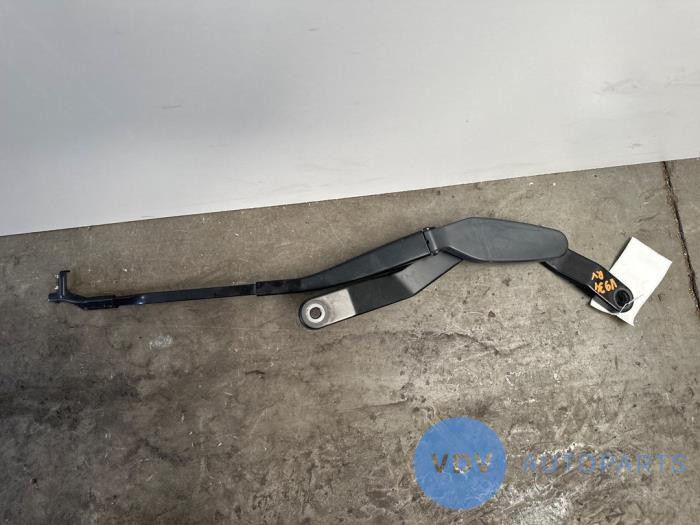 Front wiper arm Mercedes CLS-Klasse
