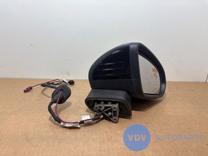 Lusterko zewnetrzne prawe Mercedes CLA