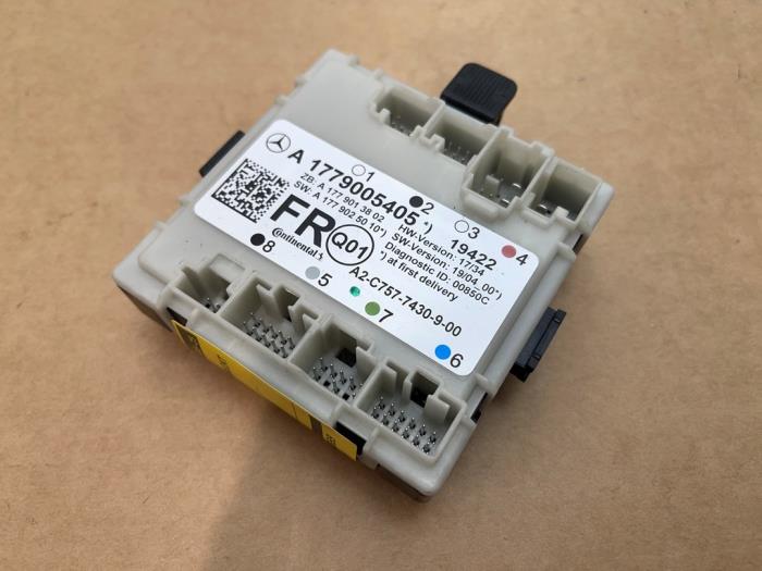 Module verrouillage central des portes Mercedes CLA