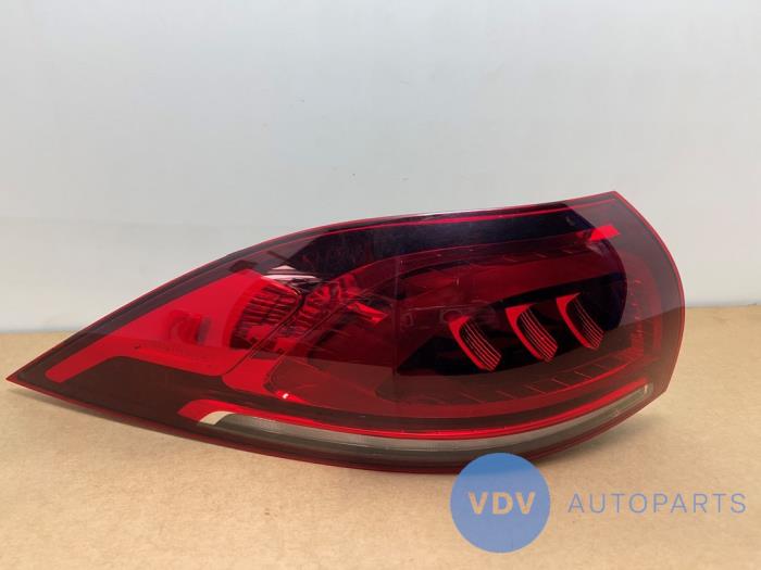 Tylne swiatlo pozycyjne lewe Mercedes GLE