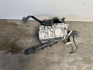 Gebruikte Hybride accu Mercedes GLE (V167) 350de 2.0 Turbo 16V 4-Matic Prijs € 1.089,00 Inclusief btw aangeboden door Autoparts Van De Velde