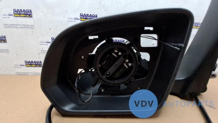 Retrovisor externo izquierda Mercedes Vito