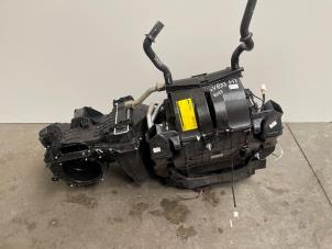 Gebruikte Chaufagebak Mercedes Vito (447.6) 2.0 110 CDI 16V Prijs € 181,50 Inclusief btw aangeboden door Autoparts Van De Velde