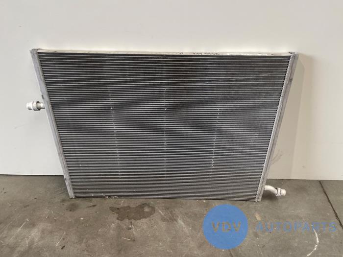 Radiateur Mercedes Vito