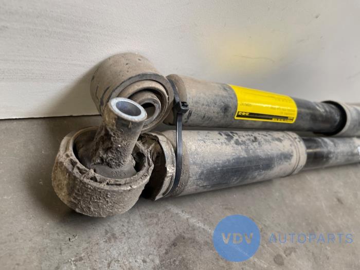 Stoßdämpferset Mercedes Vito