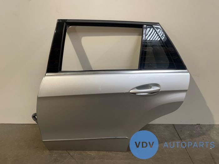 Portier 4Deurs links-achter Mercedes E-Klasse