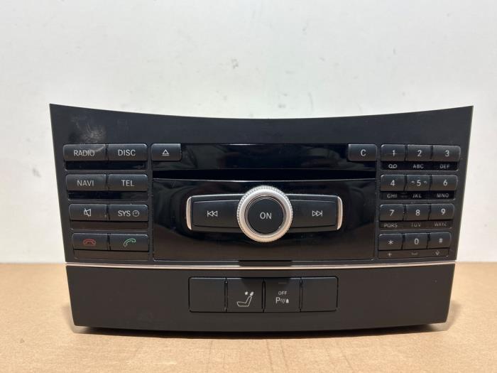 Radio Mercedes E-Klasse