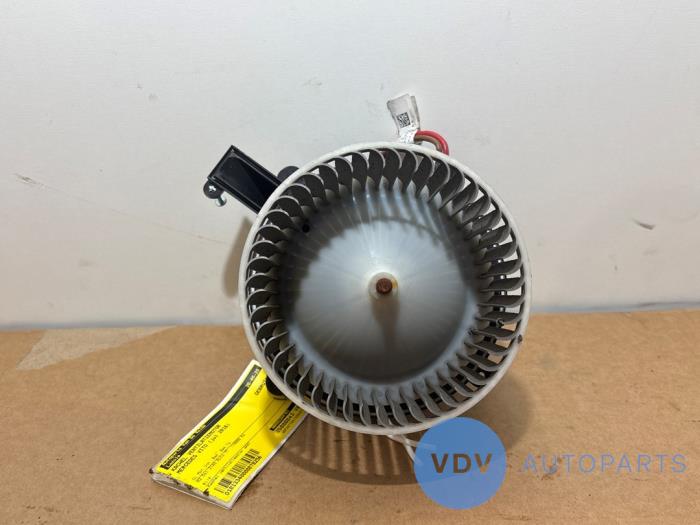 Heating and ventilation fan motor Mercedes Vito