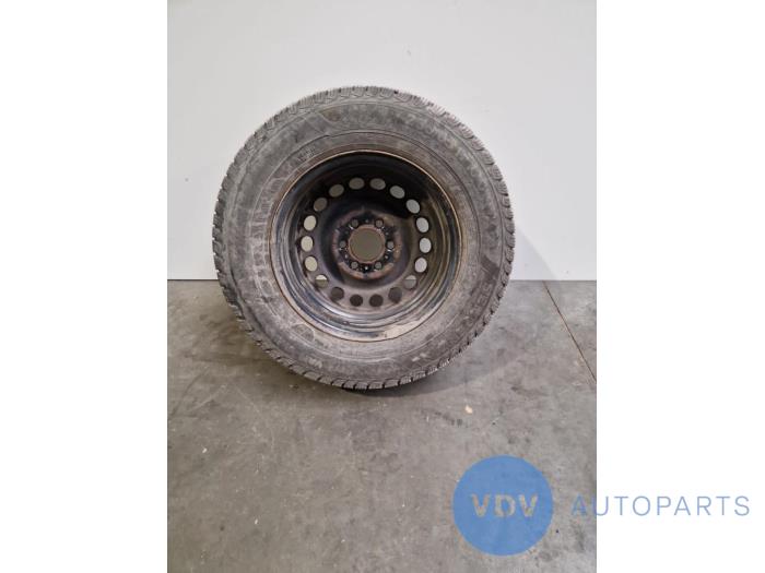 Jante + pneu d'hiver Mercedes Sprinter