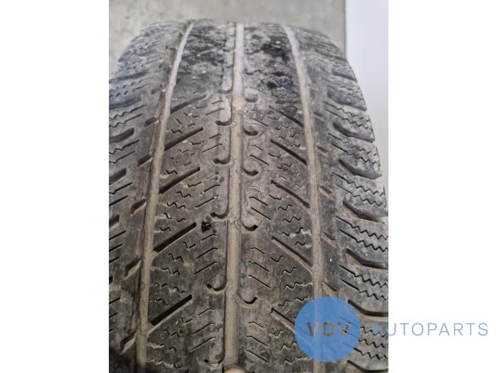 Jante + pneu d'hiver Mercedes Sprinter