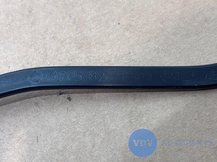 Front wiper arm Mercedes C-Klasse