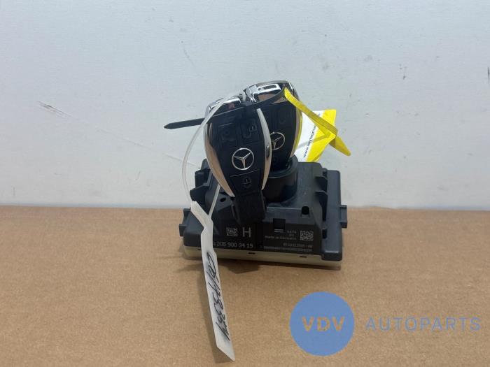Ignition lock + computer Mercedes C-Klasse