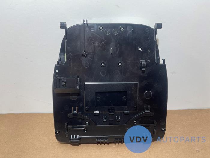 Oswietlenie wewnetrzne przód Mercedes C-Klasse