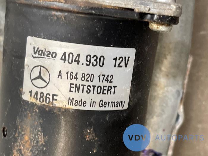 Wiper motor + mechanism Mercedes GL-KLASSE
