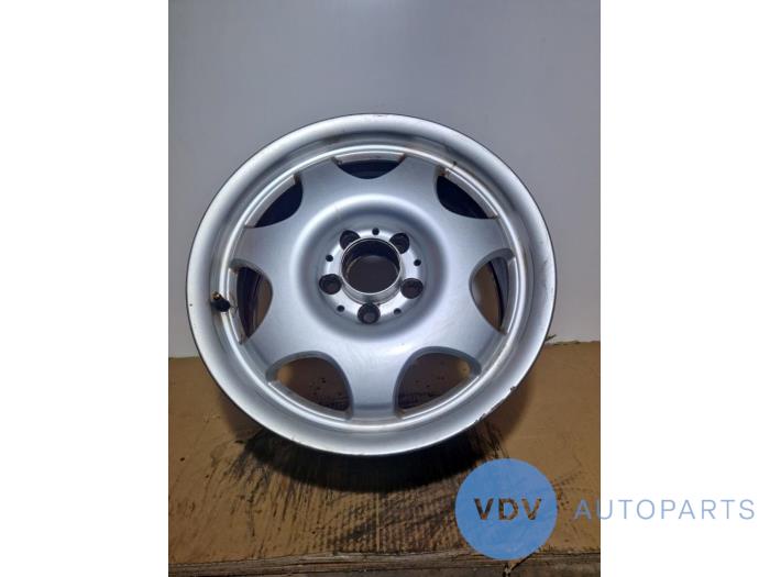 Obrecz Mercedes E-Klasse