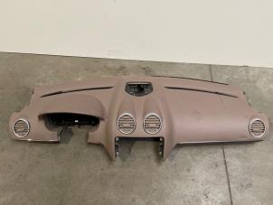 Gebruikte Dashboard Mercedes GL (X164) 4.0 GL 420 CDI V8 32V Prijs € 363,00 Inclusief btw aangeboden door Autoparts Van De Velde