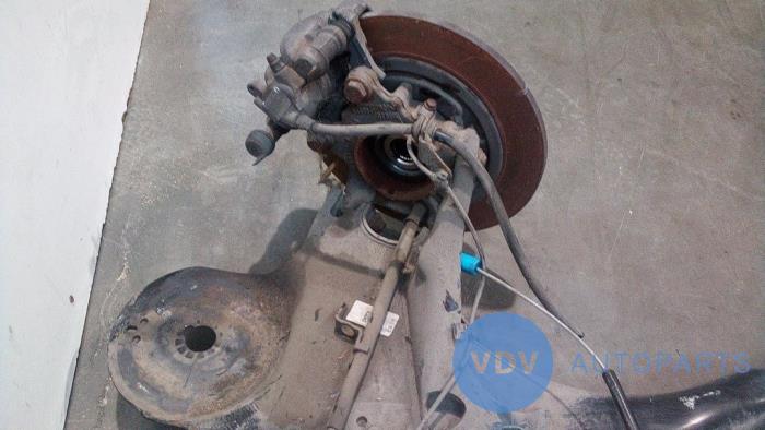 Achsschenkelhalter links hinten Mercedes Vito