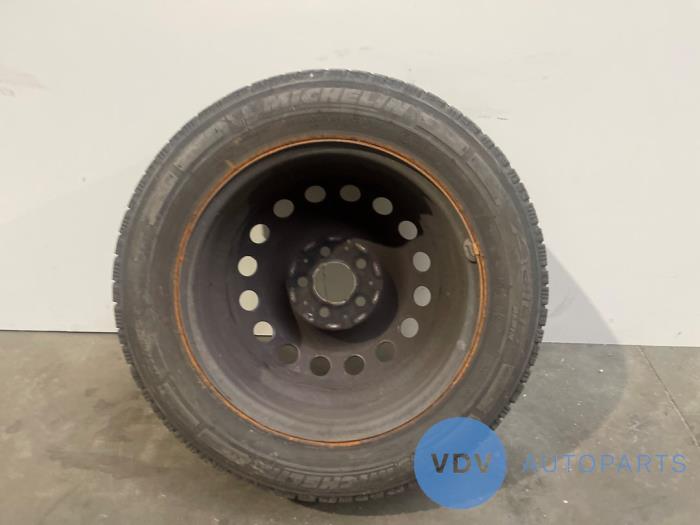 Jante + pneu d'hiver Mercedes Vito