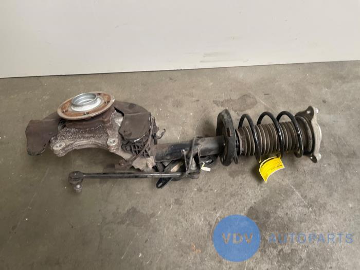 Achsschenkel rechts vorne Mercedes A-Klasse