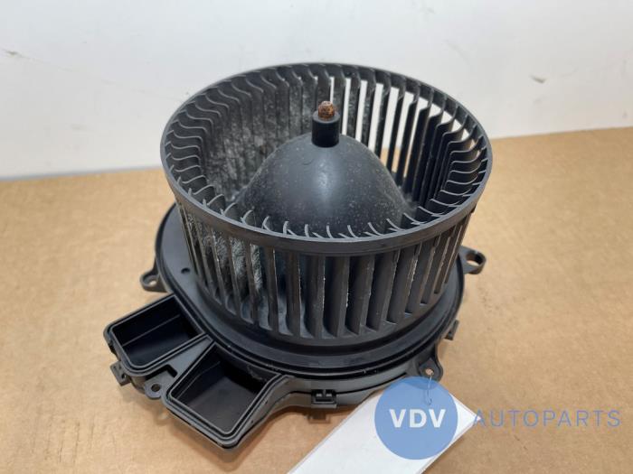 Silnik wentylatora nagrzewnicy Mercedes GL-KLASSE