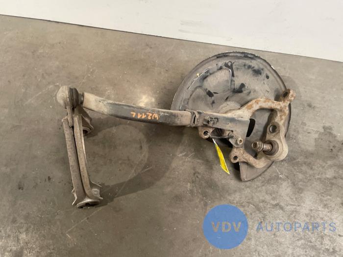 Achsschenkel links vorne Mercedes E-Klasse