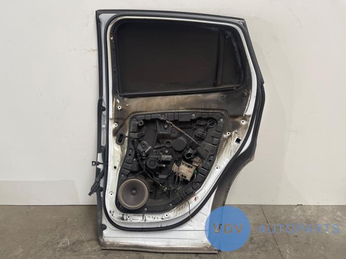 Tür 4-türig rechts hinten Mercedes GLA