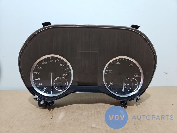 Tacho - Kombiinstrument KM Mercedes Vito