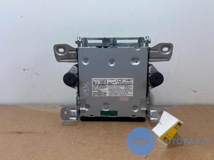 DVD player Mercedes E-Klasse