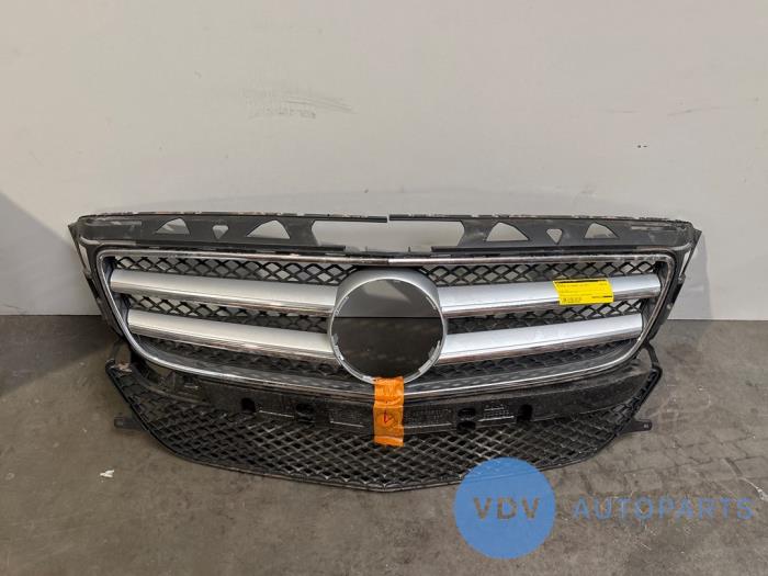 Rejilla Mercedes CLS-Klasse